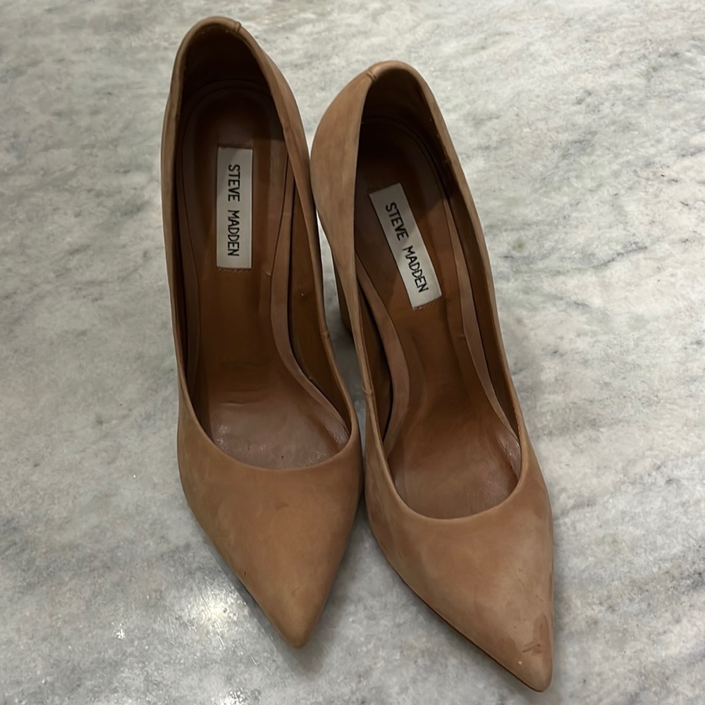 Steve Madden suede heels size 10